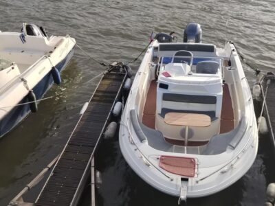 Paris: Private Boat Cruise on Seine River - The Boat Setup: Front Seating, Rear Seats, No Toilets