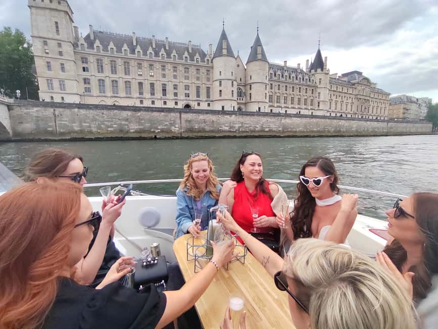 Paris Private Boat Seine River with Captain Guide - Bring your drinks: how that changes the mood on board