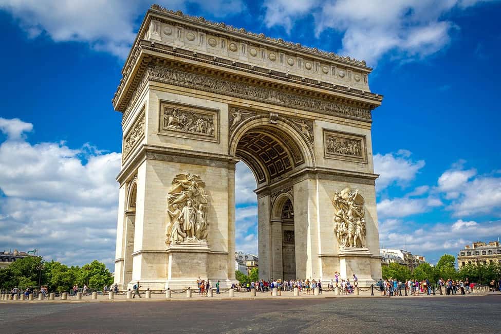 Paris: Private City Sightseeing Tour with Driver - Key highlights to know before you go