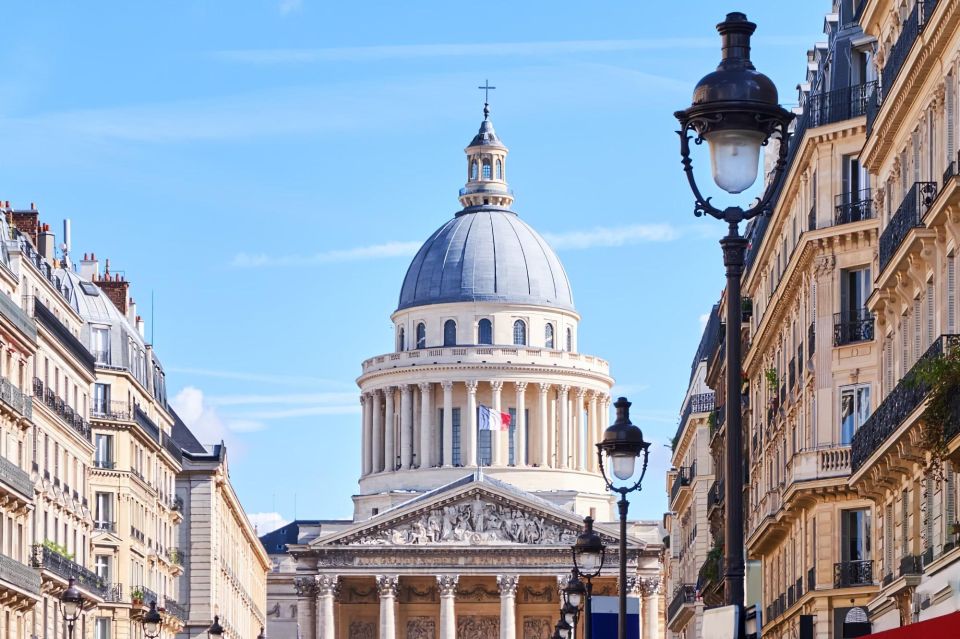 Paris: Private City Sightseeing Tour with Driver - Arc de Triomphe and Champs-Élysées: the classic skyline combo