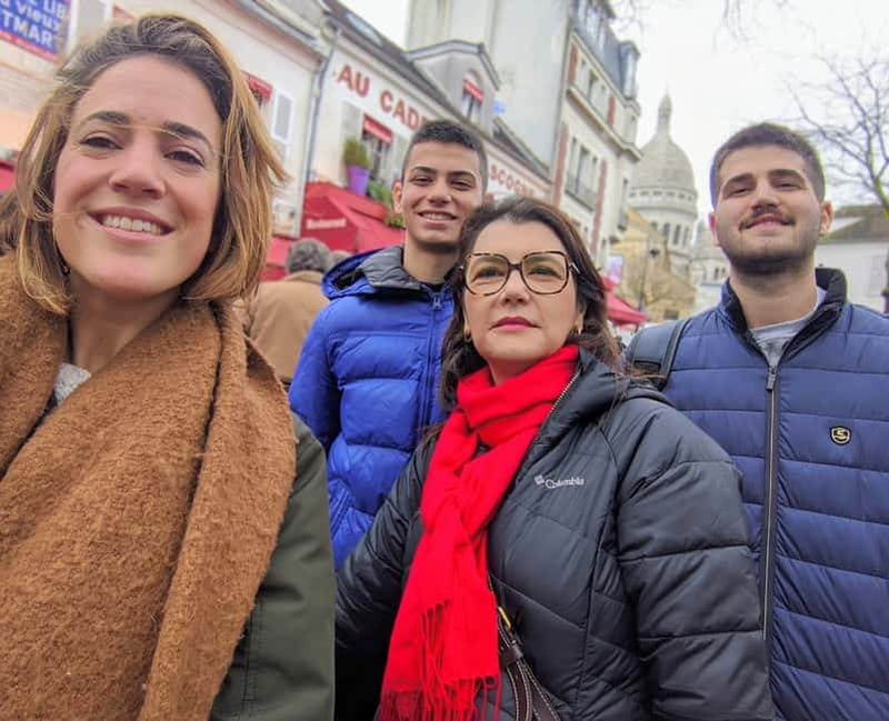 Paris: Private Custom Highlights and Gems Tour with a Local - Should you book this tour?