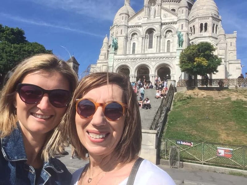 Paris: Private Custom Highlights and Gems Tour with a Local - How the private format turns Paris into your plan