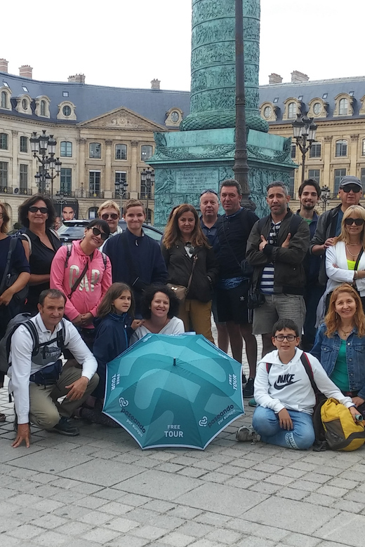 Paris: Private Customizable City Tour in Spanish - Why a Spanish-only private tour changes Paris fast