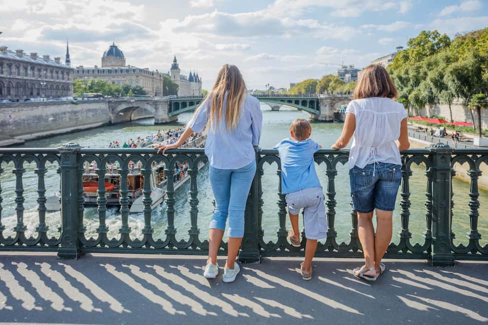 Paris: Private Family Tour, Highlights and Museum Visit - The $69 price: where the value actually comes from