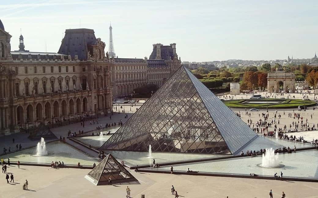 Paris: Private Full or Half-Day Sightseeing Tour with Local - Key highlights worth your attention