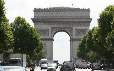 Paris: Private Layover Tour with Airport Pickup & Dropoff - Pickup at Orly or Charles de Gaulle: the part you’ll be grateful for