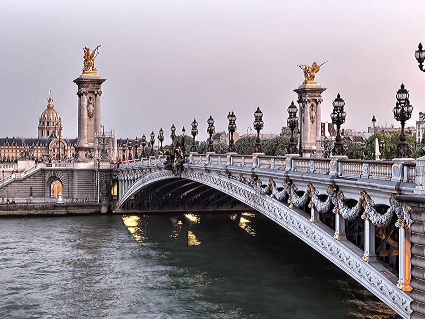 Paris: Private Layover Tour - Price and value: $422 per group up to 3