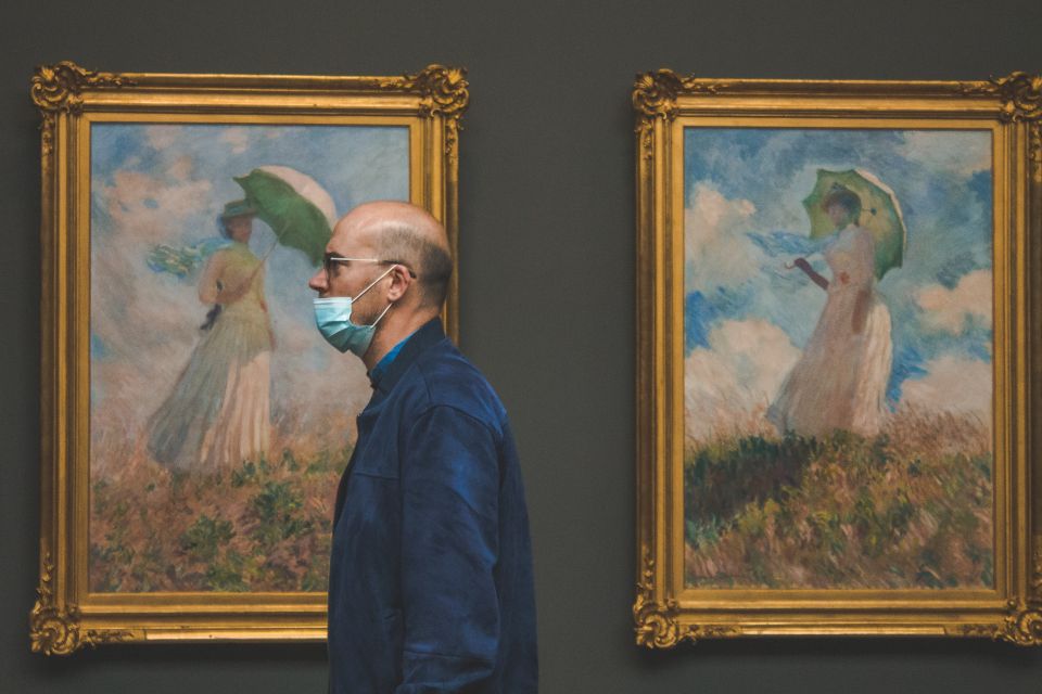 Paris: Private Skip-the-Lines Orsay and Louvre Museum Tour - The Bridge of the Arts Transition: Switching Centuries Without Losing Your Momentum