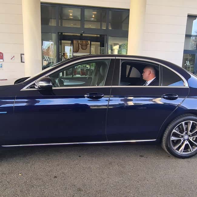 Paris: Private Tour by Chauffer-Driven Car - Why a Chauffeur-Driven Day Works So Well in Paris
