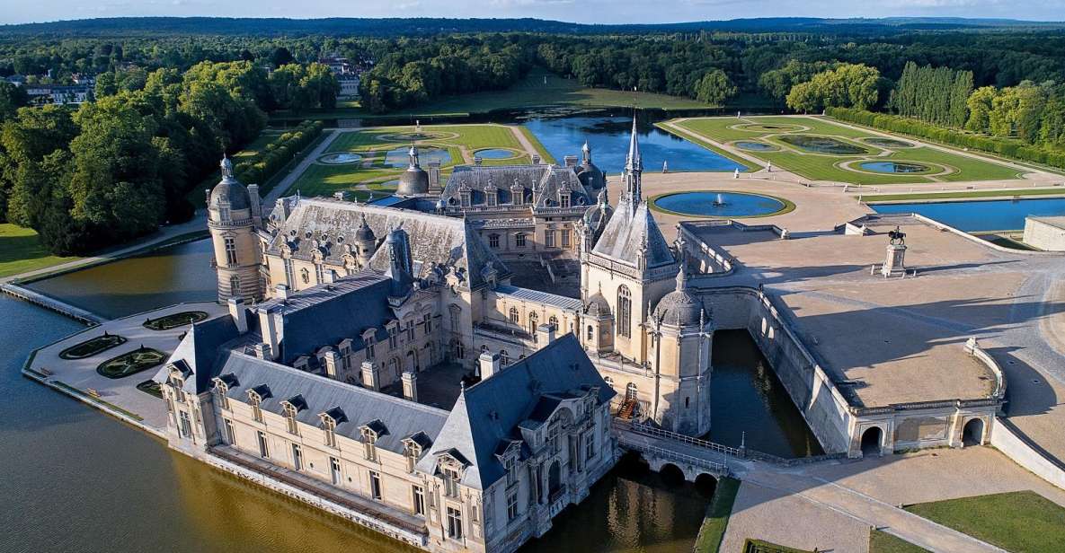 Paris: Private Tour of Domaine de Chantilly Ticket&Transfer - Gardens After the Château: Le Nôtre Meets Anglo-Chinese Romance
