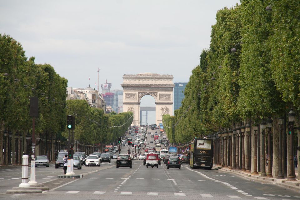 Paris: Private Tour with a Local Guide - Logistics that can make or break a walking day