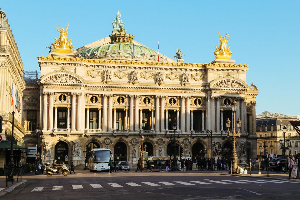 Paris: Private Tour with Locals – Highlights & Hidden Gems - The Main Watch-Outs: Language, Timing, and “New Stuff” Expectations