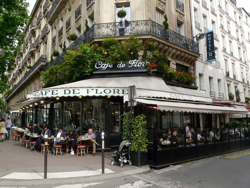 Paris - Private walking Food tour Latin Quarter-St Germain - Stop 1: Luxembourg Gardens and the Senate palace view