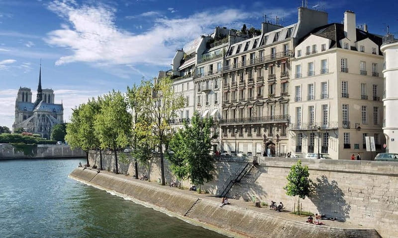 Paris - Private walking Food tour Le Marais - Le Marais and Saint-Louis in 2.5 Hours: What You Actually Get