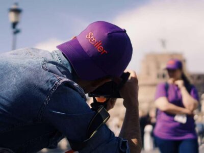 Paris: Professional Photoshoot at the Arc de Triomphe - The photo stop at the Arc de Triomphe: how the 45 minutes typically feels