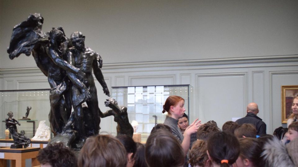 Paris: Rodin Museum Guided Tour with skip-the-line tickets - The museum building and the rococo-style architecture story