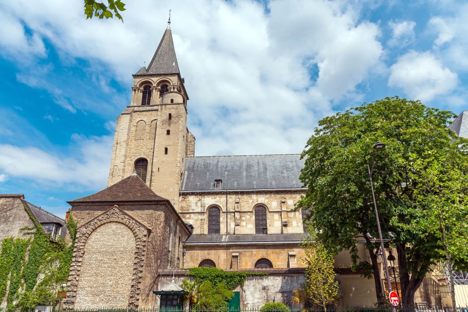 Paris: Saint-Germain-Des-Près Guided Walking Tour - Finding the start at Église de Saint-Germain-des-Prés (and not wasting time)
