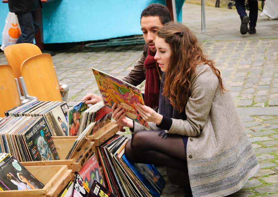 Paris: Saint Ouen Flea Market Guided Tour - Key highlights worth your time