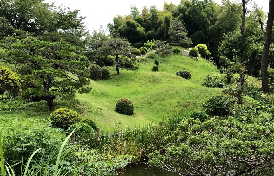 Paris Secret Gardens 1.30 hour long Walking Tour - Key Points to Know Before You Walk