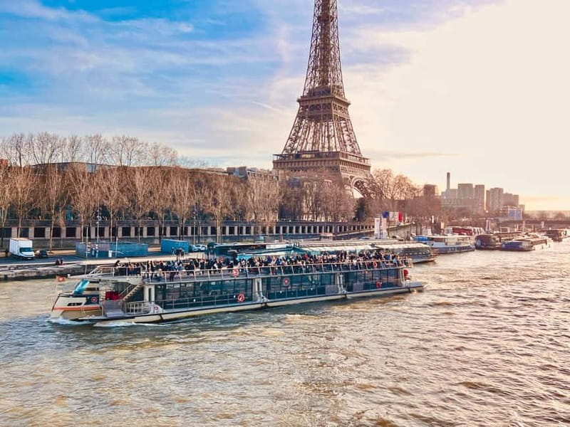 Paris: Seine Cruise with French breakfast near the boats - Eiffel Tower Views From the Water: Photos Without the Climbing
