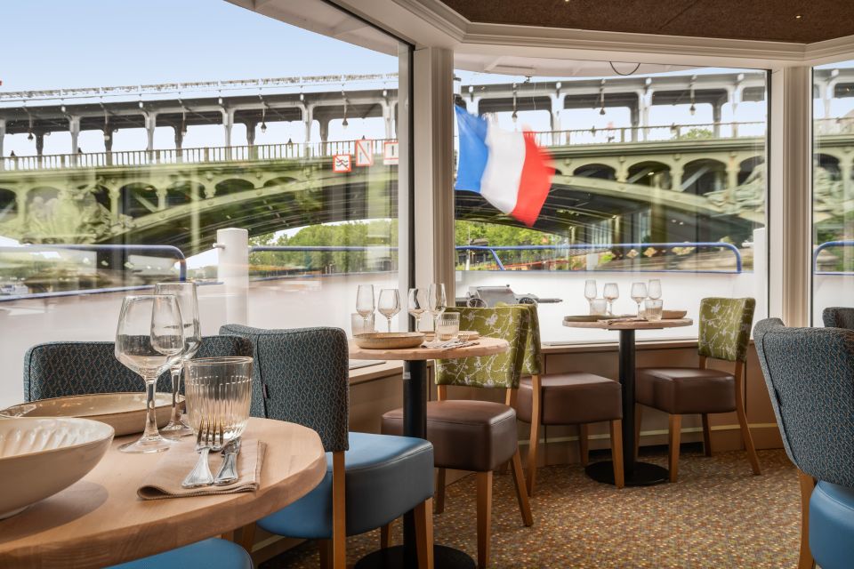 Paris: Seine River Cruise & Brunch - The Sights You Pass: Eiffel Tower, Pont de l’Alma, Musée d’Orsay, Louvre