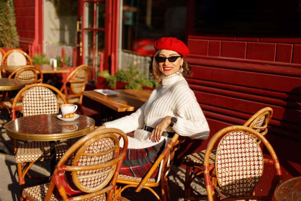 Paris: The best Undiscovered Quarters & Secret Gems Tour - Entering a Paris route that feels like a Sunday walk