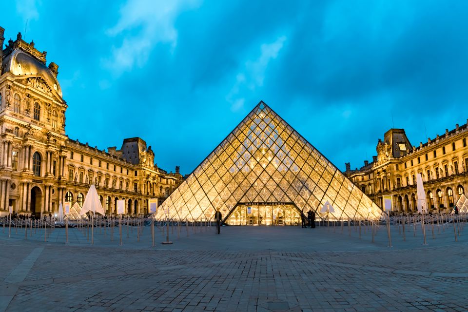 Paris: The best Undiscovered Quarters & Secret Gems Tour - Arts-et-Métiers and the Opéra area: big monuments, quick context