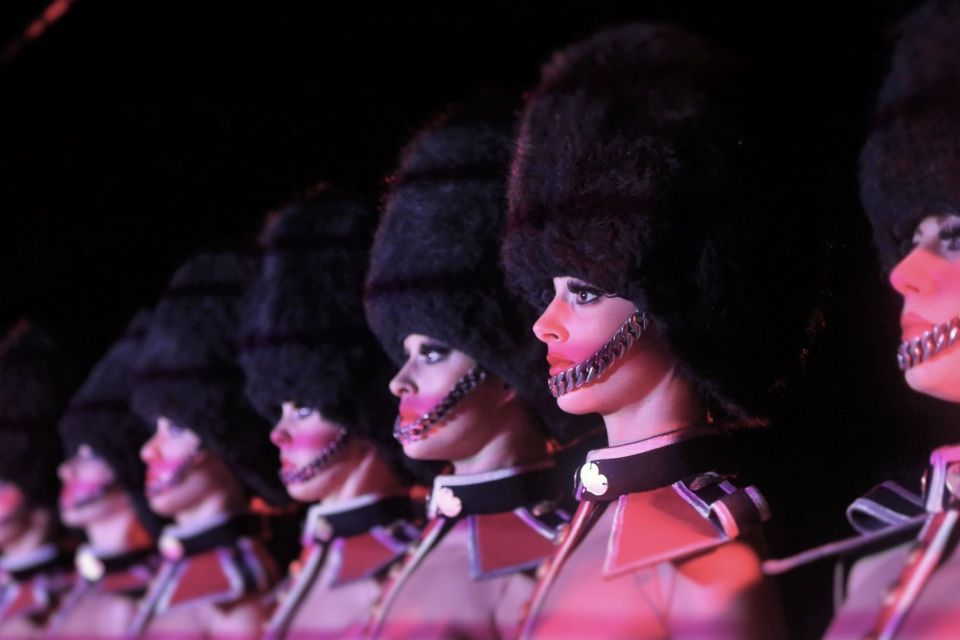 Paris: The Crazy Experience, a VIP tour of the Cabaret - Price and value: what $412 buys you (and what it doesn’t)