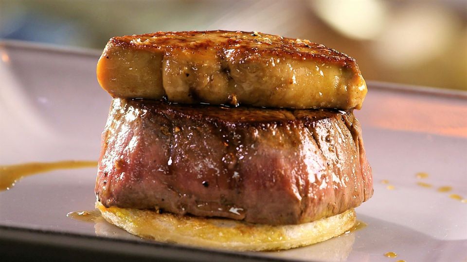 Paris: The French Food Highlights Tour - Saint-Germain-des-Prés Meets a Wine Shop Start: Your “first sip” plan