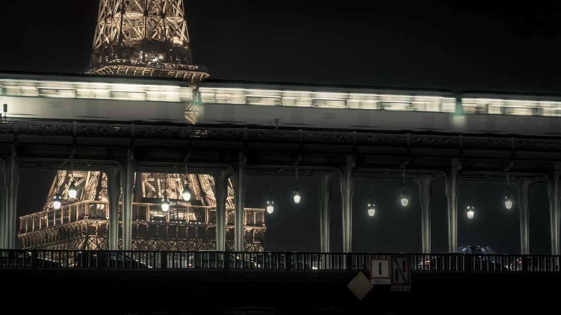 Paris: "The Live Thriller" Hunt down a Serial Killer - The actors make or break the case