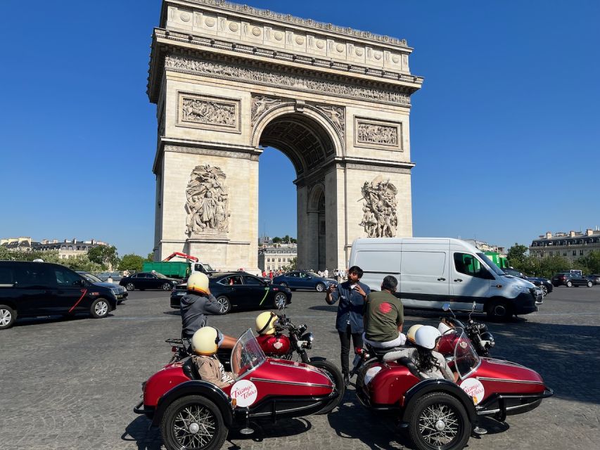 Premium Paris Monuments Tour - Les Invalides: the guided stop that adds weight