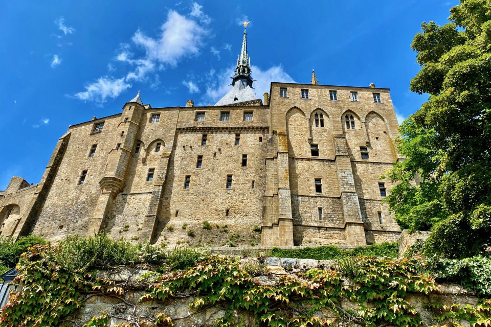 Private Mont Saint-Michel trip from Paris Calvados tasting - The 360 km drive: what the highway time really means
