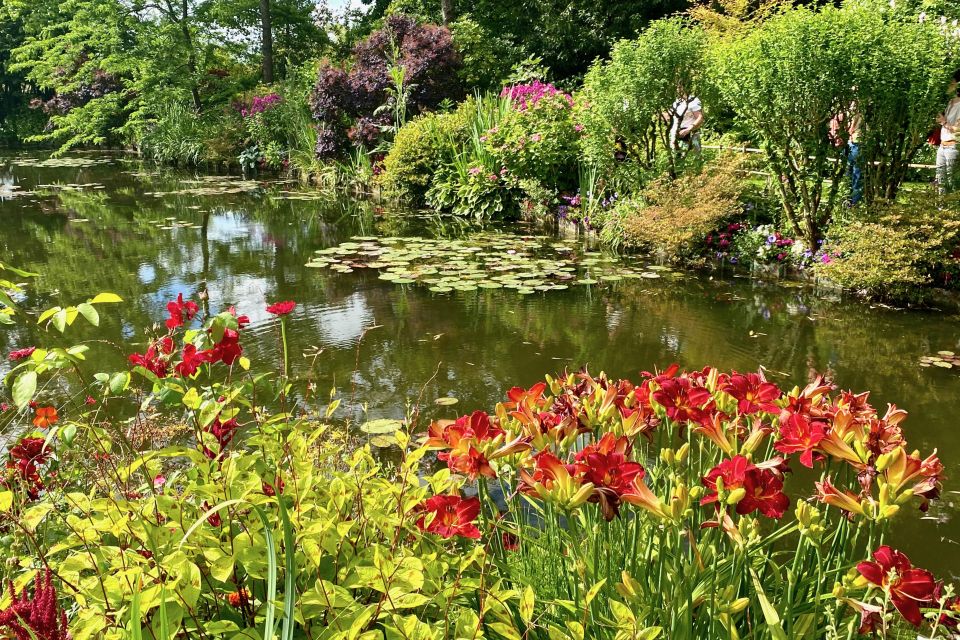 Private Trip Giverny Versailles Trianon from Paris - Big Trianon and the Private World of Royal Retreats