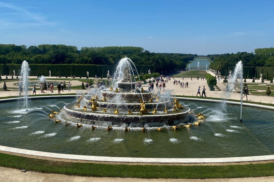 Private Versailles, Gardens, Trianon from Paris by Mercedes - How the private Versailles day really runs from Paris