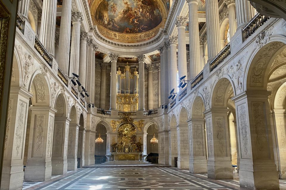 Private Versailles, Gardens, Trianon from Paris by Mercedes - Palace of Versailles (Grand Palace): live context + audio guide freedom