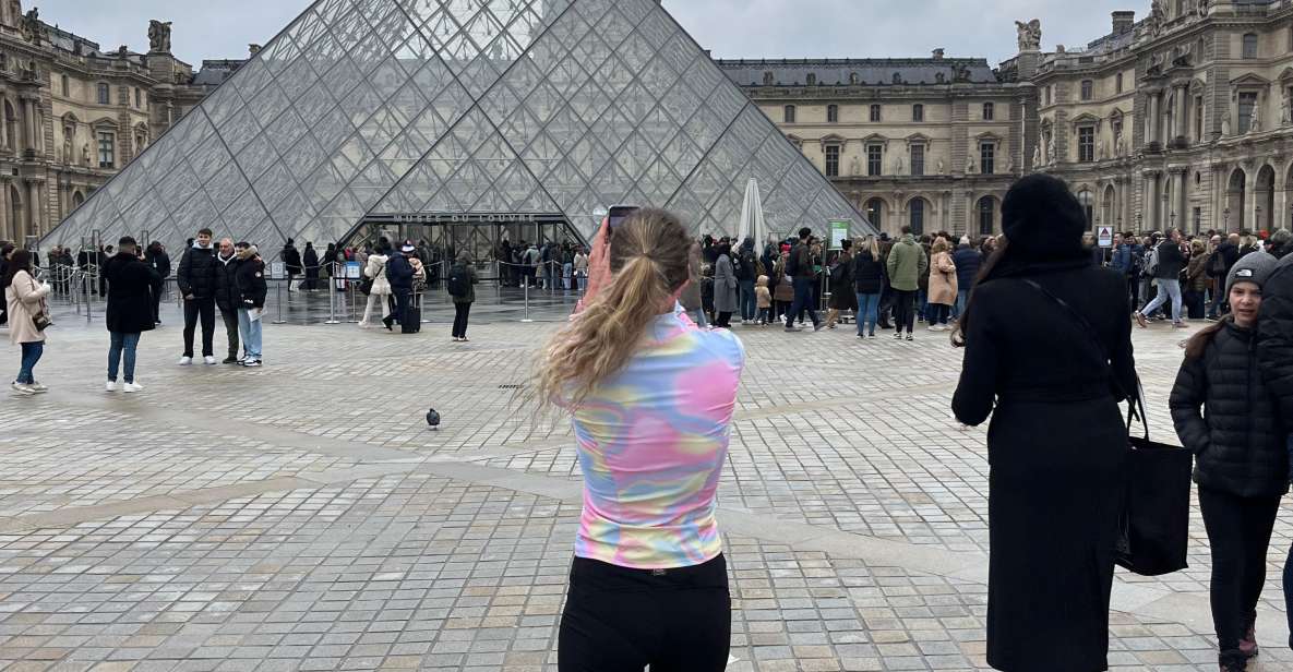 Running Tours in Paris for intermediate to advanced runners - Clocking the landmarks you actually remember: Louvre, Tuileries, Orsay, and more