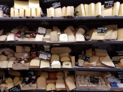 Secret Food Tours Notre Dame - The Heart of Paris - Meeting at Pont Marie: start easy, end easy