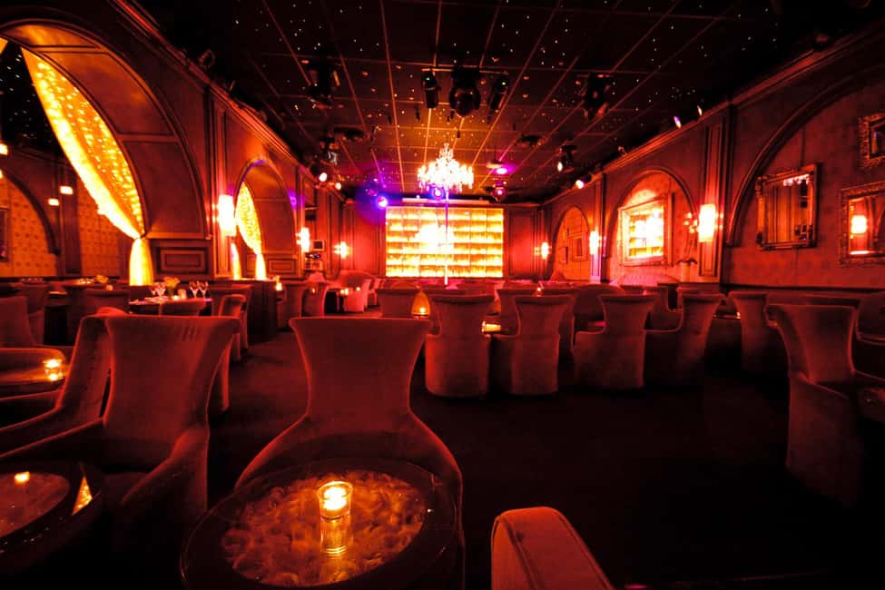 Secret Square Paris : Parisian Strip-Tease Cabaret Ticket - Price value check: when the ticket is a bargain and when it isn’t