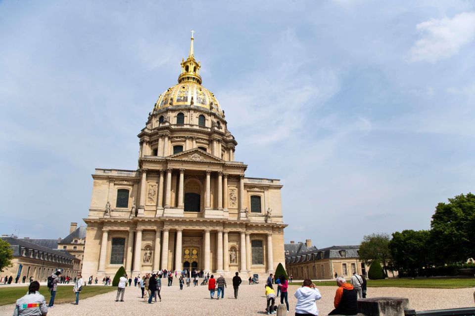Skip-the-line Les Invalides Army Museum Paris Private Tour - Your private guide: the whole point of going with someone