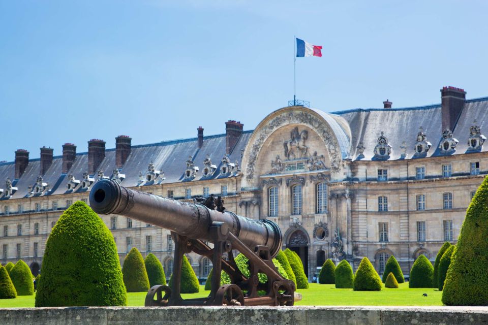 Skip-the-line Les Invalides Army Museum Paris Private Tour - Dôme Church and the Royal Chapel: baroque architecture with real names attached