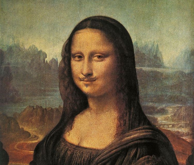 Skip-the-Line Louvre Museum Tour with Artist - Tiny group dynamics: better hearing, better questions