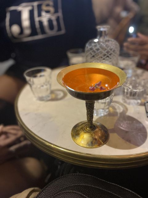 Solo travelers Meetup:A cultural stroll,Drinks & socializing - The Bar Route: Wine, Cocktails, Spirits, and Absinthe Chances