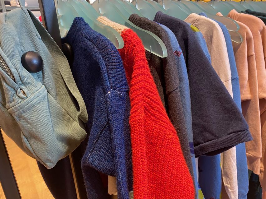 Teen Shopping Tour of Paris, 2.30 hour Walking Tour - What to Bring (and What to Skip)