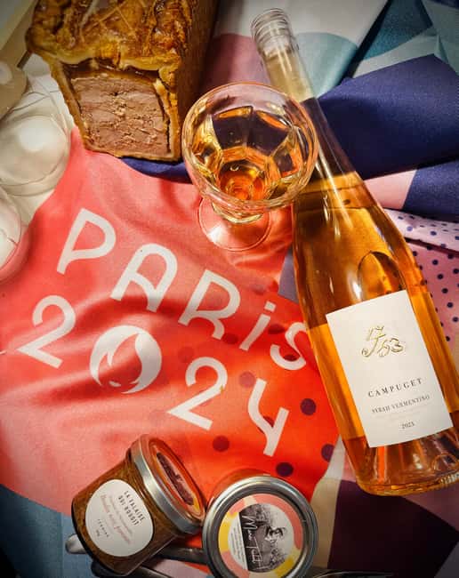 The 100% French Apéritif in Paris - Entering A Baltard-Style Market for Your Apéritif