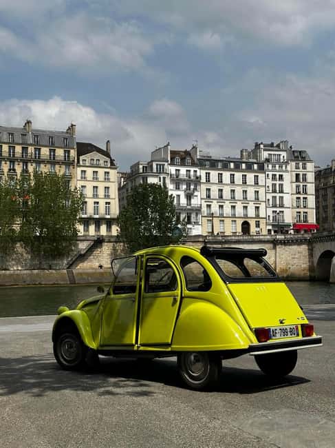 The Paris "Rive Gauche" tour in a vintage Citroën 2CV - Left Bank streets: Saint-Germain and the Latin Quarter at a calmer pace