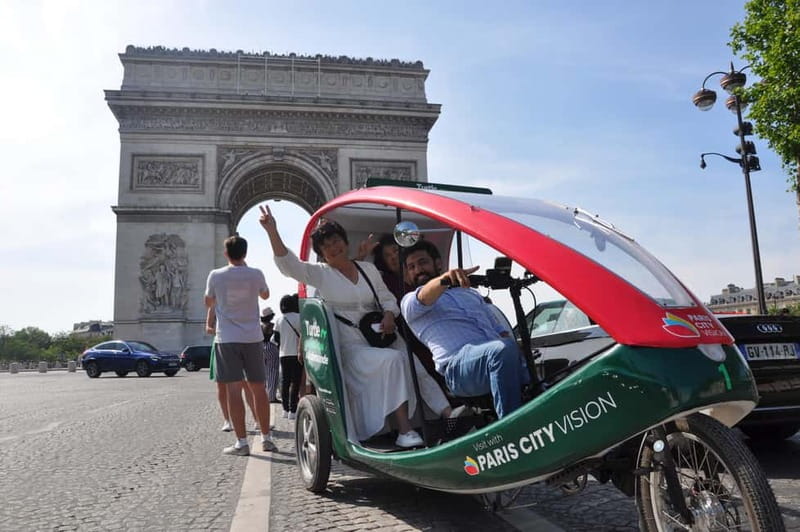 The Tout Paris Private Rickshaw bike Tour with Audio Guide - Seine river moments, Trocadéro views, and the big Eiffel alignment