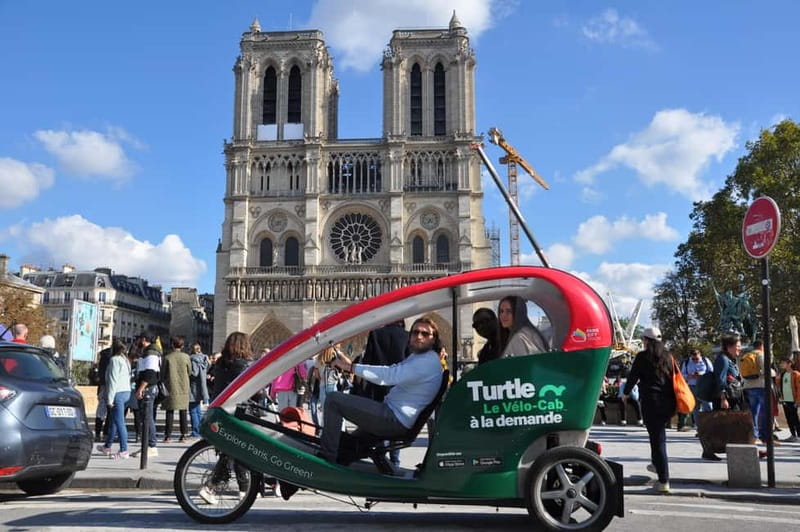 The Tout Paris Private Rickshaw bike Tour with Audio Guide - Getting started at Rue de Rivoli and what to watch for