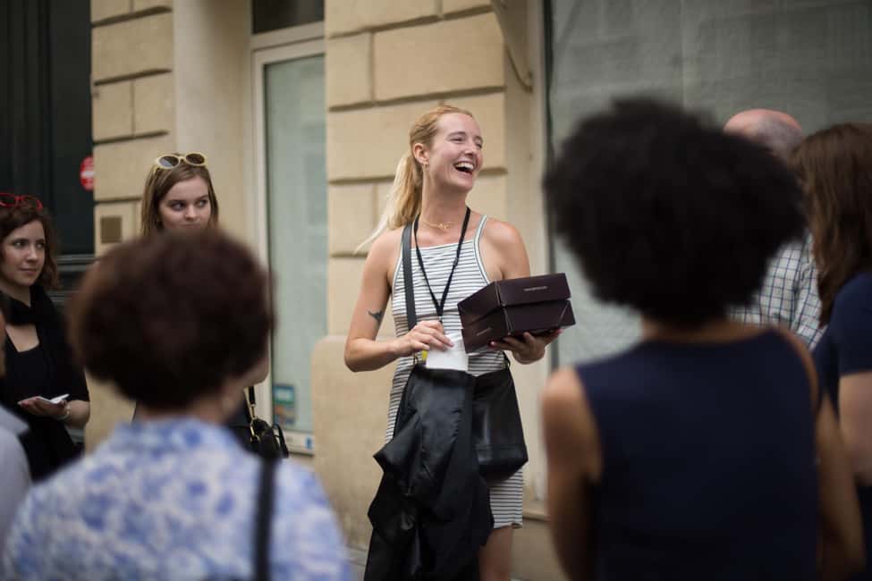 Tour of Literary Women in Parisian History with Tastings - Entering Saint-Germain-des-Prés: where the tour starts and why the area matters