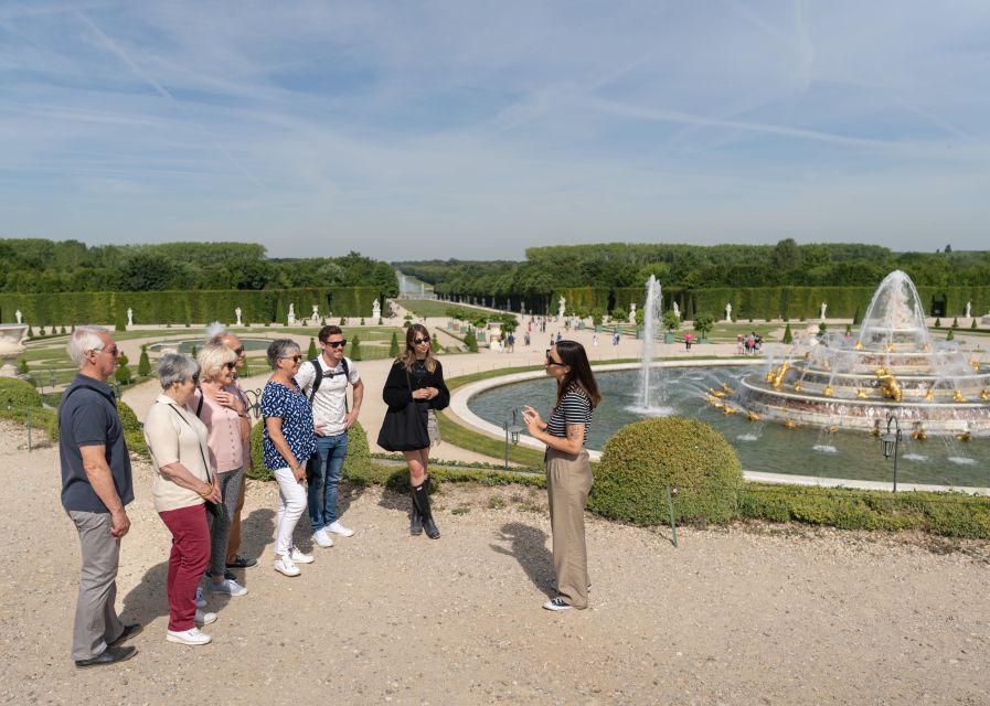 Versailles: Skip-the-Line Versailles Palace and Gardens Tour - Gardens Without the Guesswork: Fountain Shows and Musical Gardens